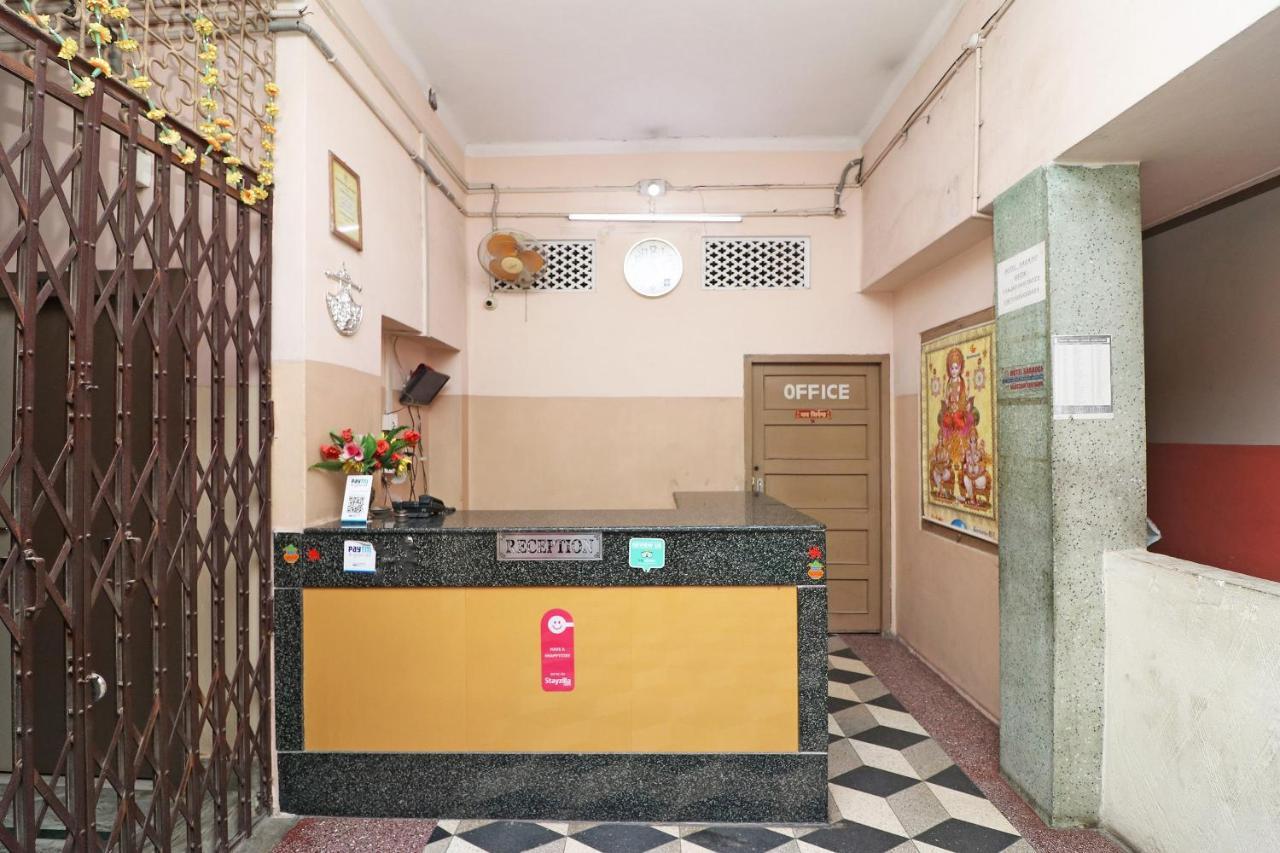 Spot On 39527 Hotel Saraogi Spot Gaya Exterior photo